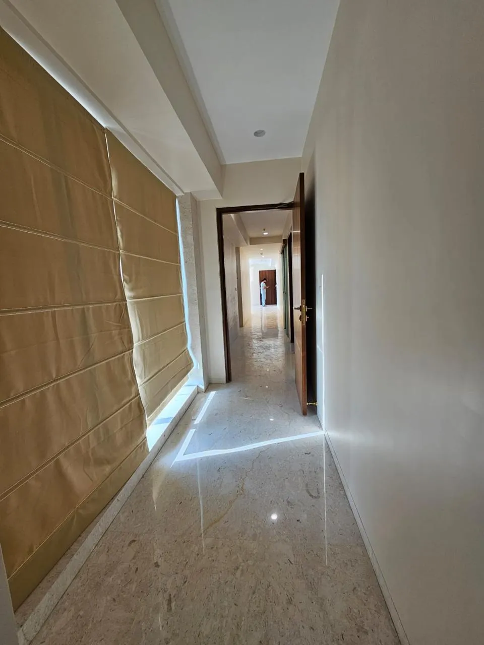 Sagar Resham — Bandra West (15)